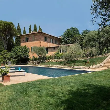 Private Staffed Tuscan Estate With Large Pool 5 Min From *